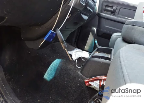 2016 Ram 1500 Express из США, поврежденный, VIN 1C6RR7KG3GS277098